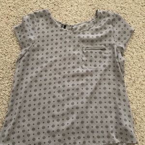 Short sleeve blouse